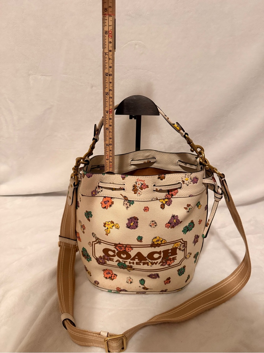 Coach Field Bucket Bag with Cross Stitch Floral Print - Chalk Multi - Picture 4 of 16